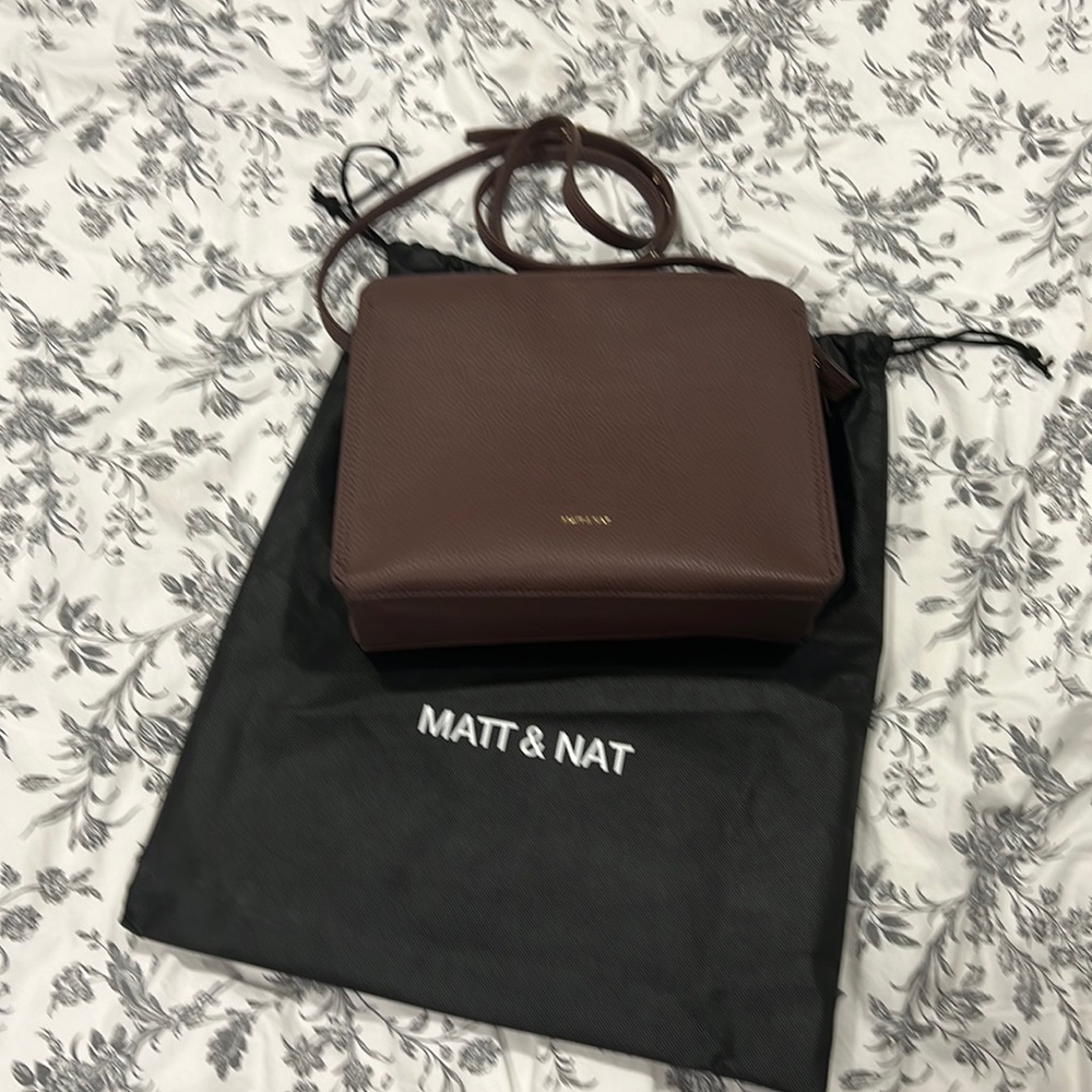 MATT & NAT crossbody/shoulder purse